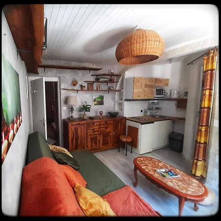 Studio Cosy Rennes-Les-Bains Apartment Bagian luar foto